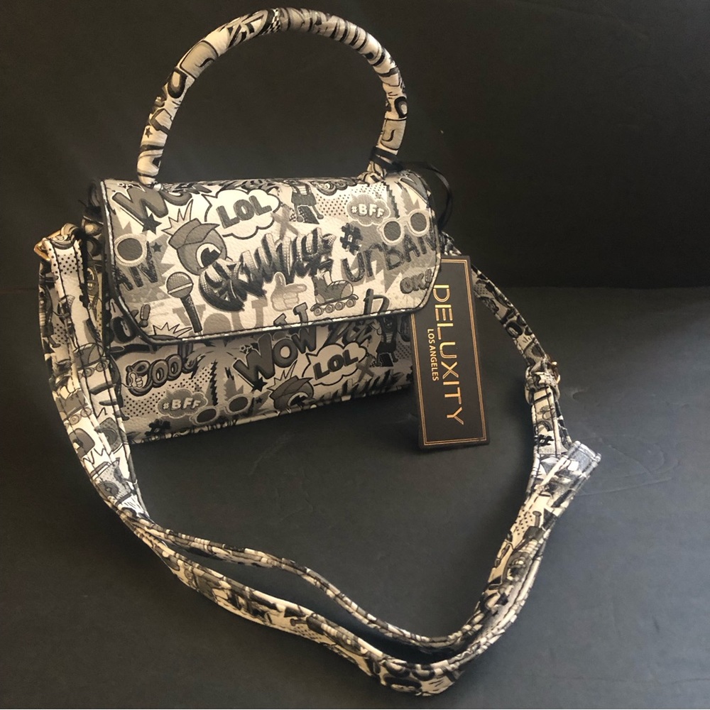12-Graffiti Mini Bag 👜